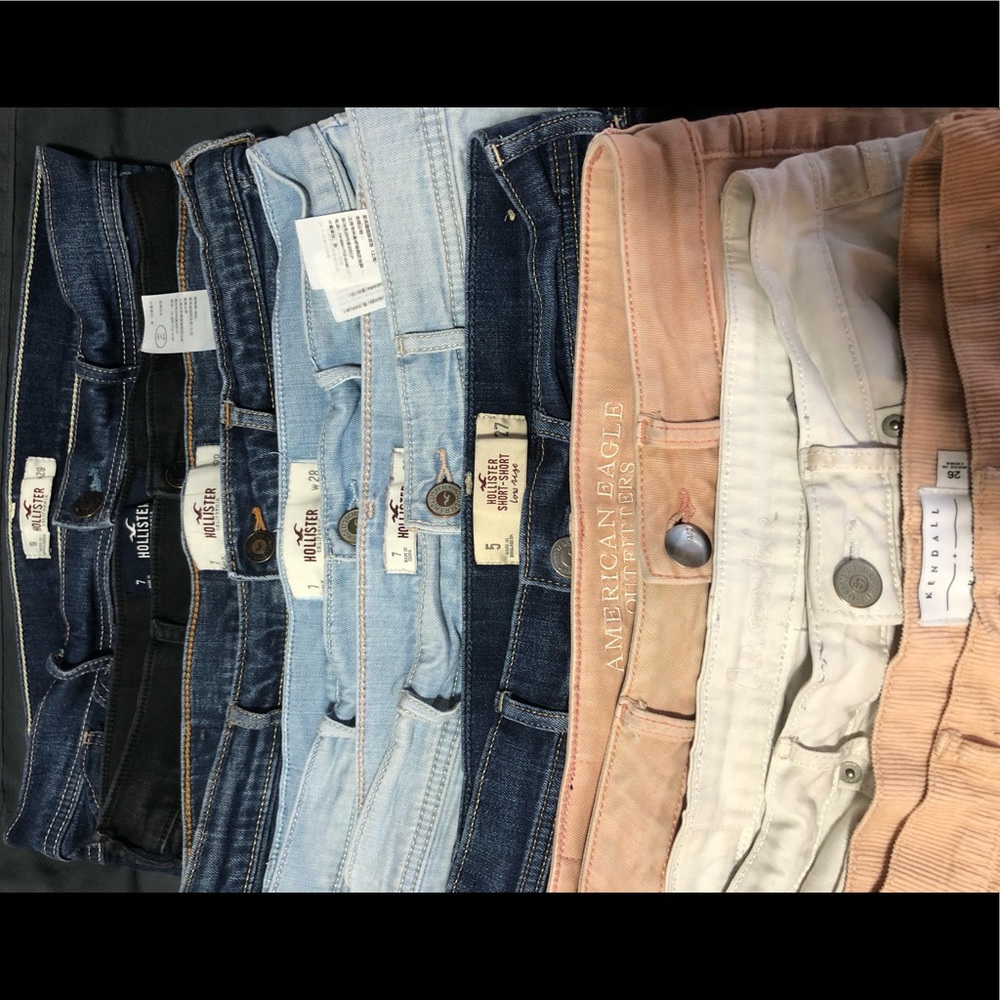 HOLLISTER JEAN SHORTS